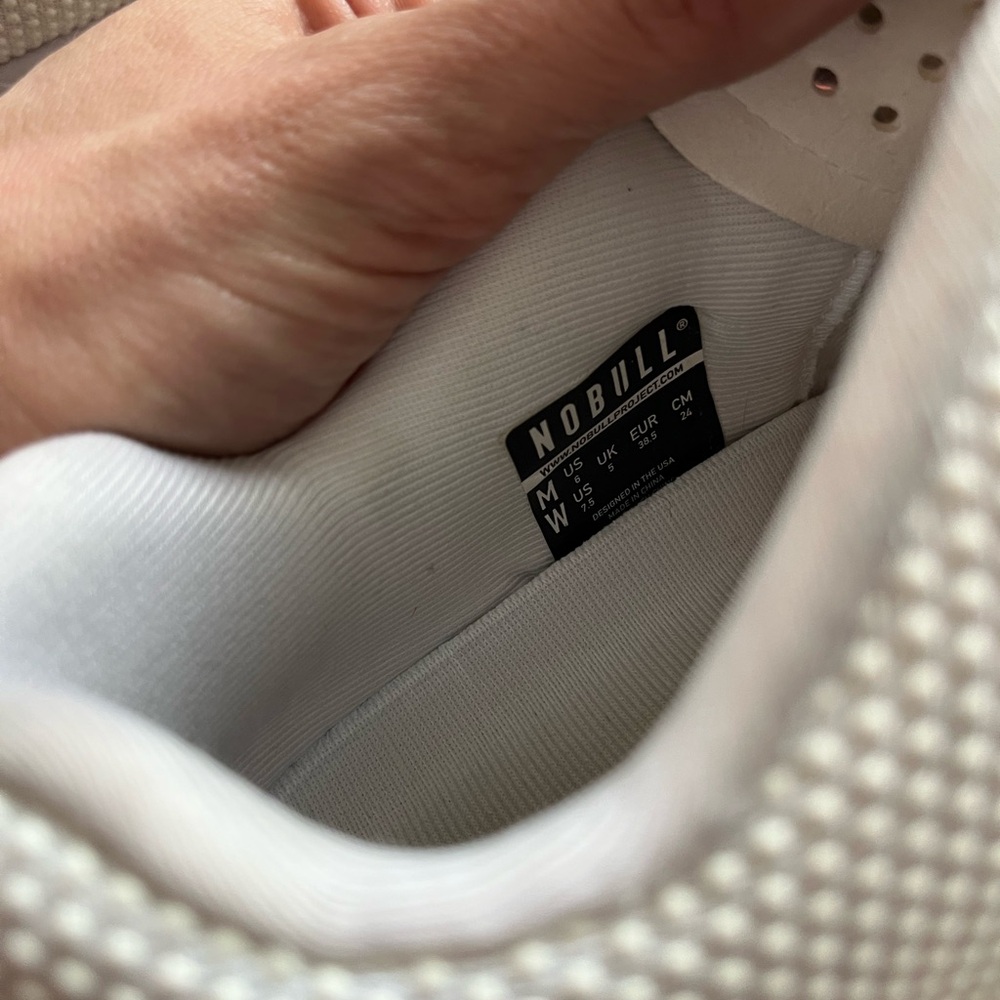 NOBULL shoes - Picture 3 of 4